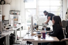 bérlet, coworking, iroda, kapcsolat, munkavállaló, viselkedés bérlet, coworking, iroda, kapcsolat, munkavállaló, viselkedés