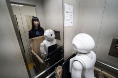 állás, biotechnológia, informatika, ipar 4.0, ipari robotok, jövőkutatás, negyedik ipari forradalom, robot, robotika, tudomány állás, biotechnológia, informatika, ipar 4.0, ipari robotok, jövőkutatás, negyedik ipari forradalom, robot, robotika, tudomány