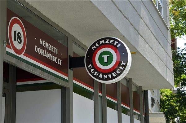 dohánybolt_mti