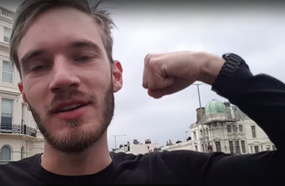 Az erő vele van: PewDiePie, a videojátéktesztelő YouTube-sztár. (fotó: YouTube / PewDiePie)
